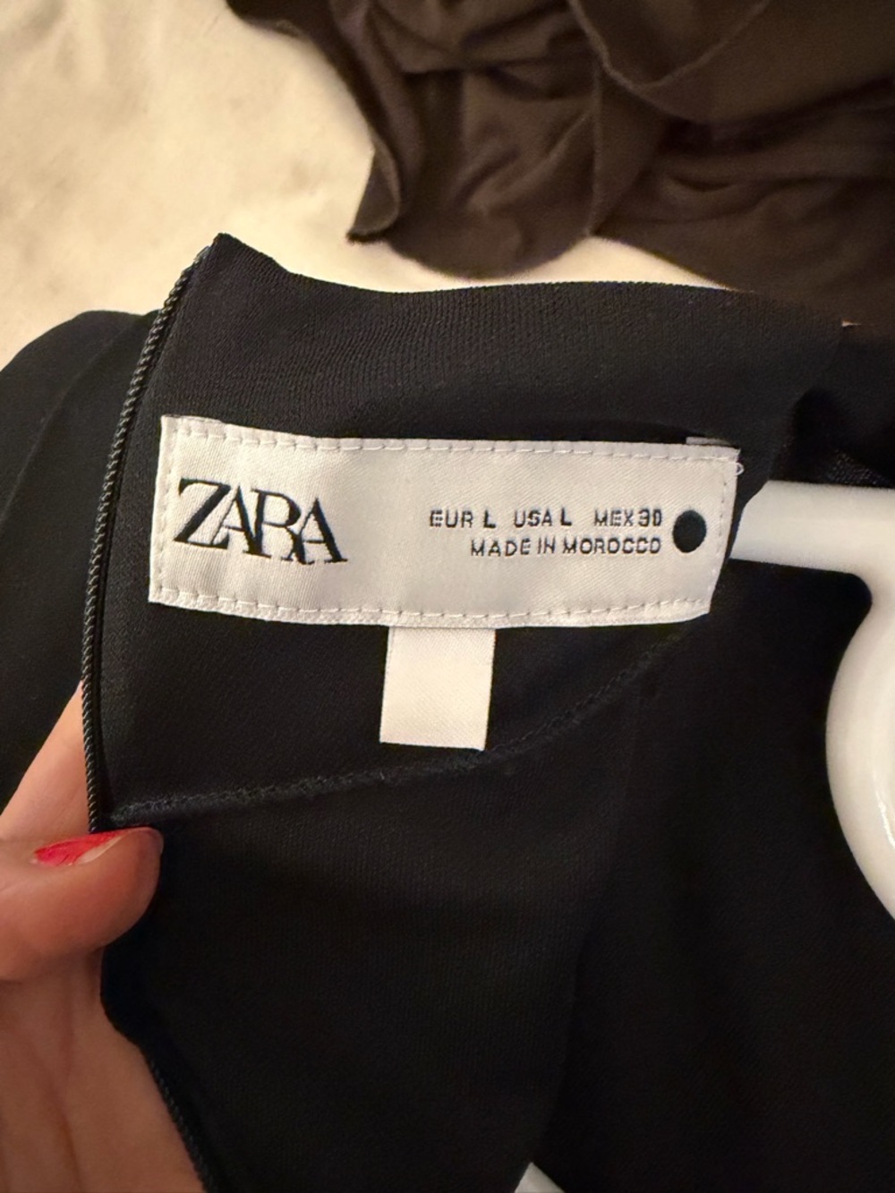 Zara - Picture 3 of 3